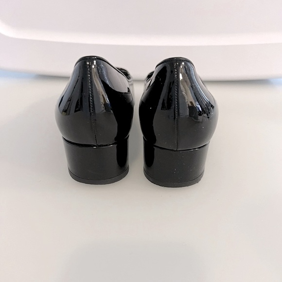 Dolce & Gabbana black patent leather loafers. Size 7.5 (37.5). Great condition! - Picture 3 of 6